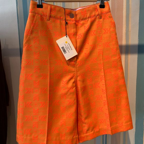 Maison Kitsune Large High Waist Bermuda Shorts - Picture 2 of 3